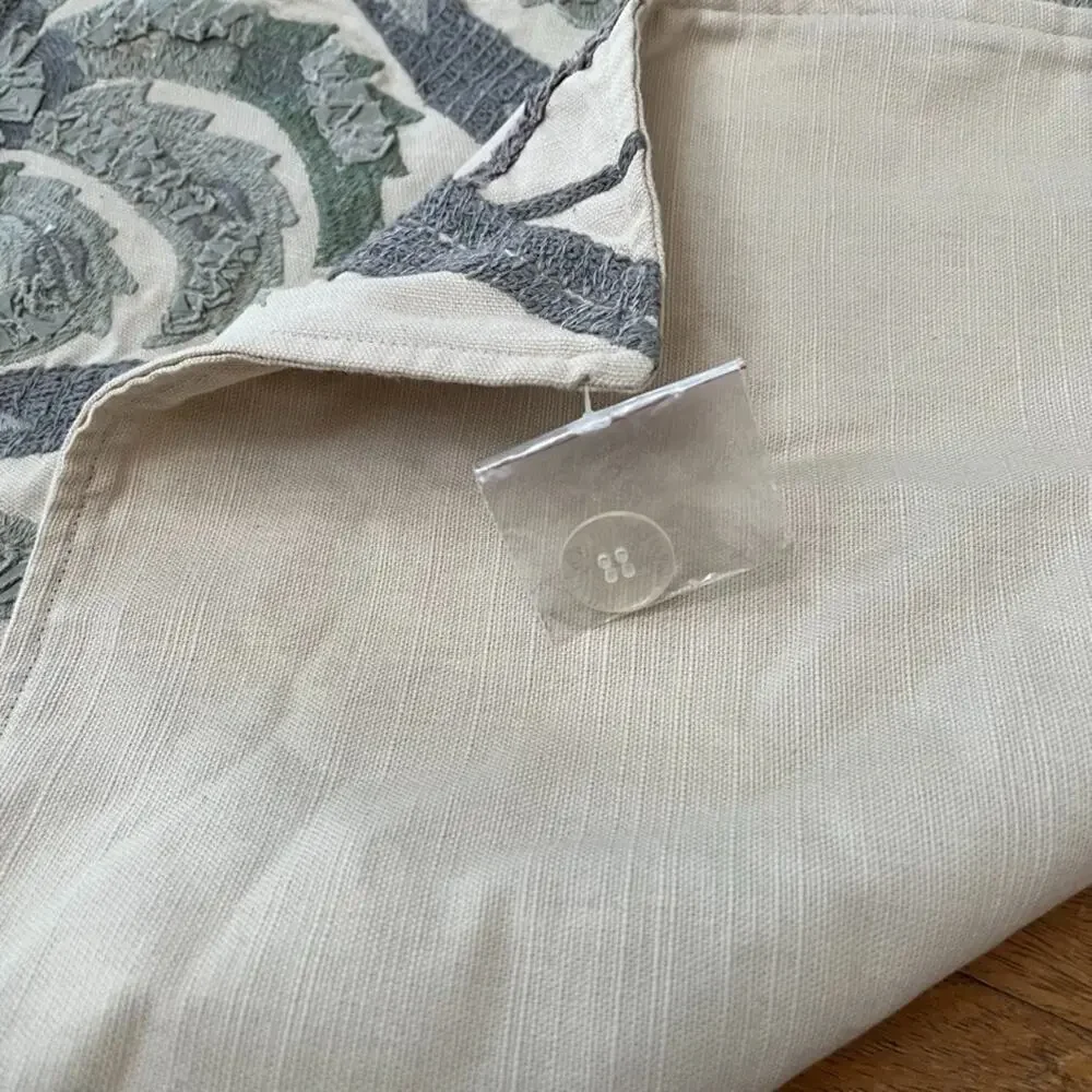 Pottery Barn Embroidered Medallion Botanical Pillow Sham 16in x 26in Cotton
